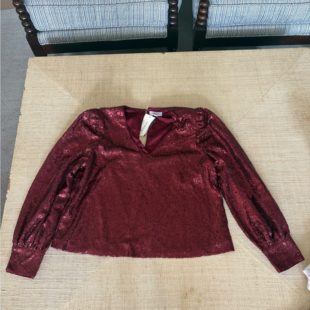 Evereve dark red sequin blouse sz L